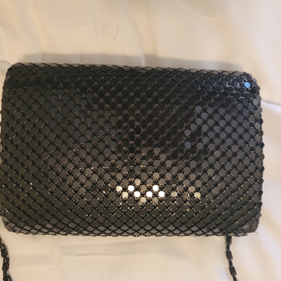 Little black sequined purse. Used once for a wedding. Measurements attac… - Picture 6 of 10